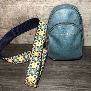 Kedzie Teal/Blue Crossbody Sunset Sling Bag with Floral Embroidered Strap EUC